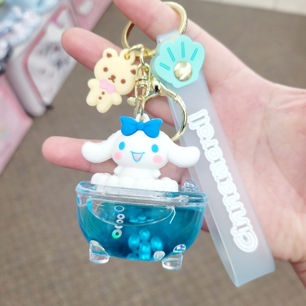 Brand New Cinnamoroll Bathtub Keychain